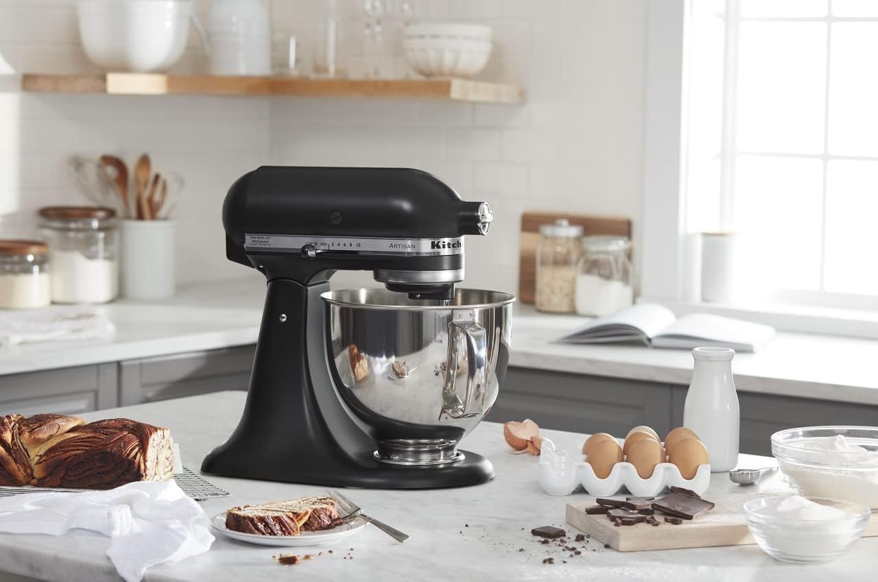 KitchenAid Artisan Series 5-Quart Tilt-Head Stand Mixer - KSM150PS, Milkshake