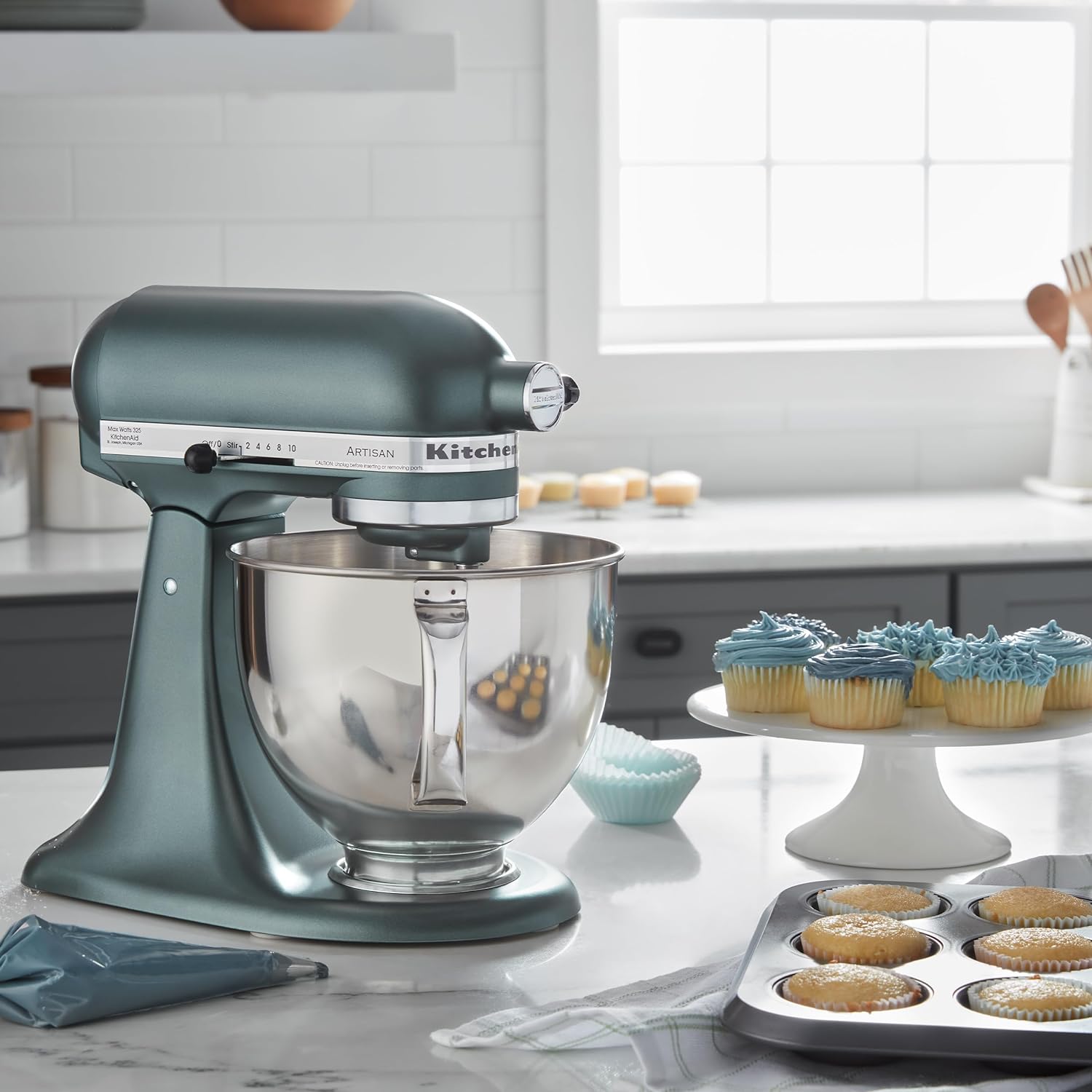 KitchenAid Artisan Series 5-Quart Tilt-Head Stand Mixer - KSM150PS, Milkshake