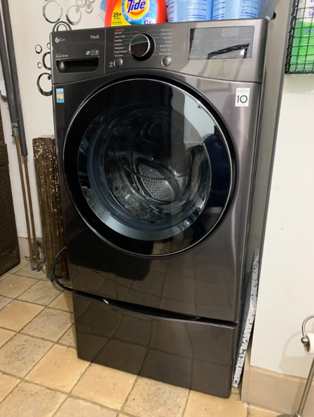 LG WM3998HBA 4.5 cu.ft. Front Load Washer & Dryer Combo