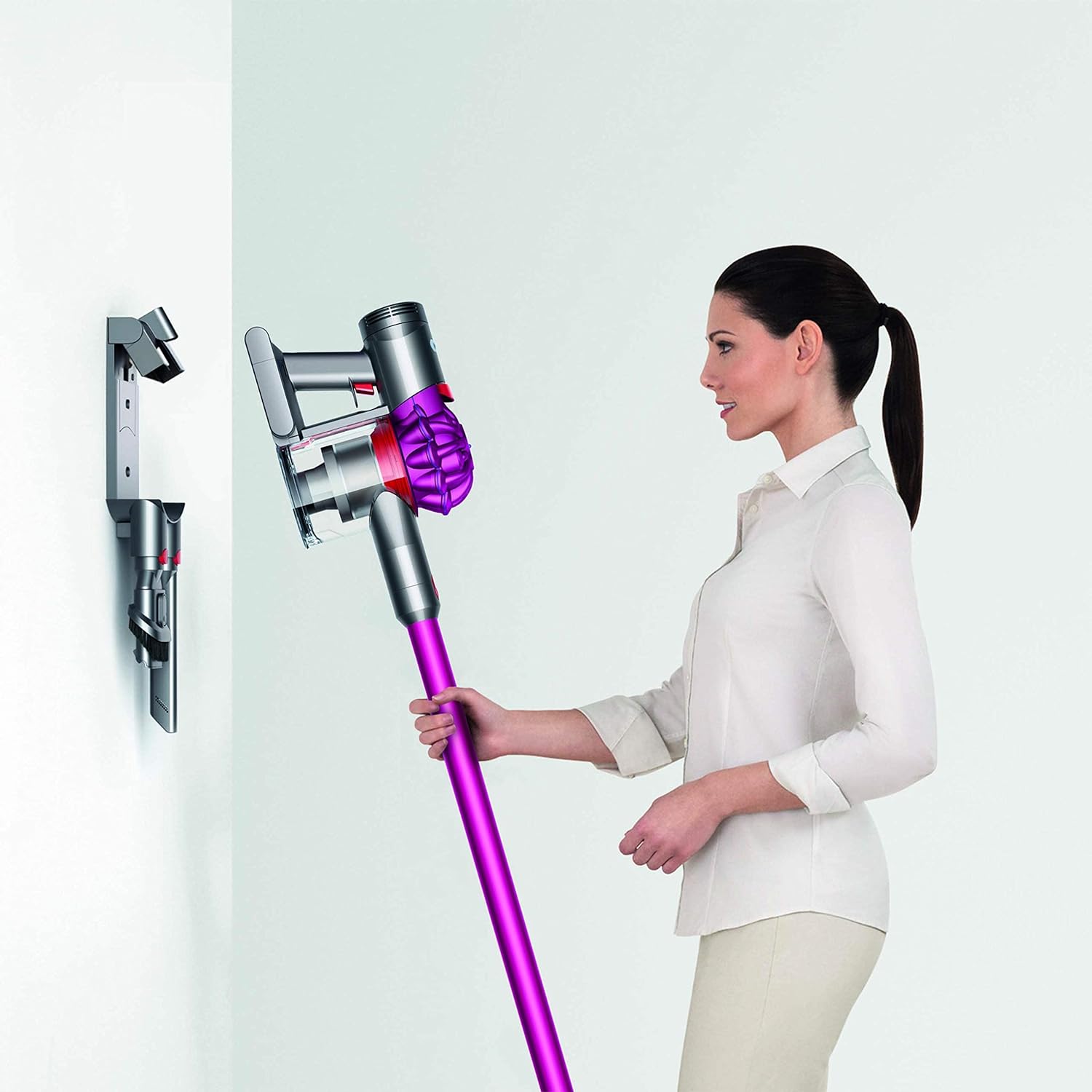 Dyson V7 Motorhead Cordless Handheld Vacuum Cleaner