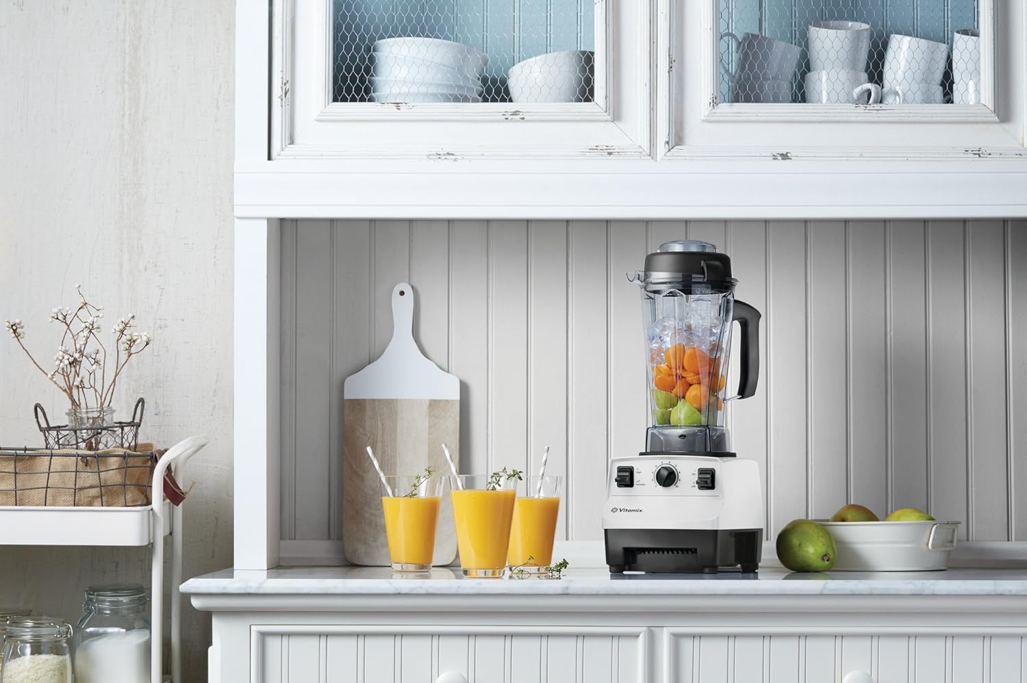 Vitamix 5200 Blender Professional-Grade, Self-Cleaning 64 oz Container, Black - 001372