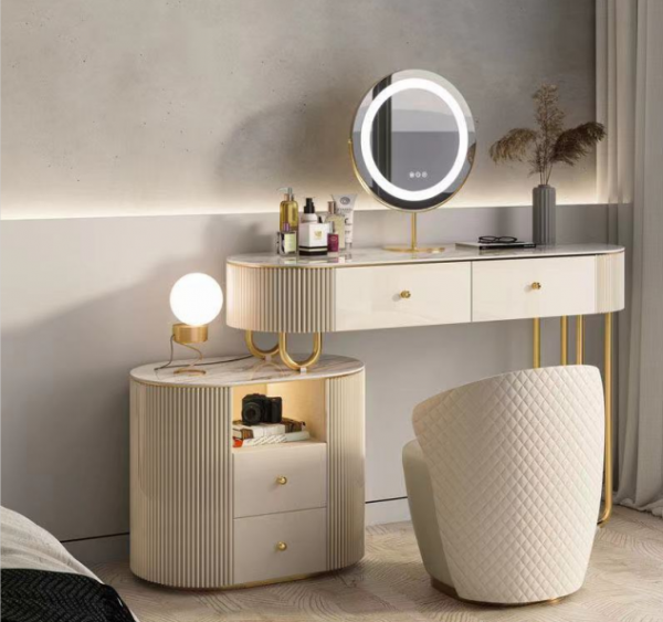 Roundhill Furniture Ashley Silver Wood Dresser and Stool Set, Silver