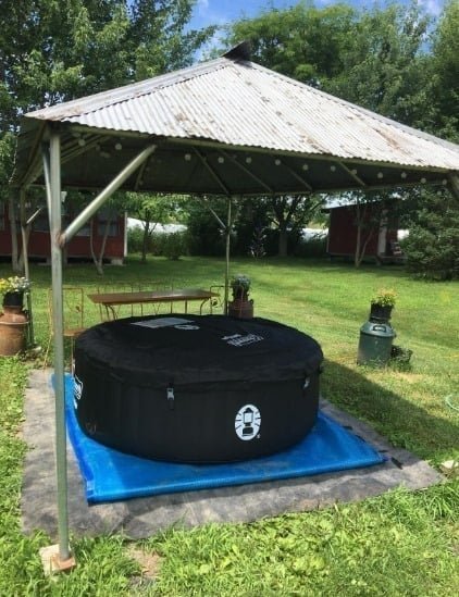 4 person outdoor portable inflatable hot tub spa