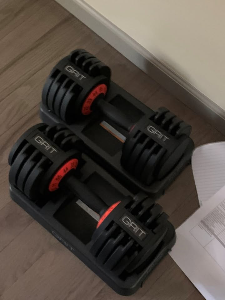 GRIT Adjustable Dumbbells Set - 11 to 55 Lbs Fast Adusting Dial Weights